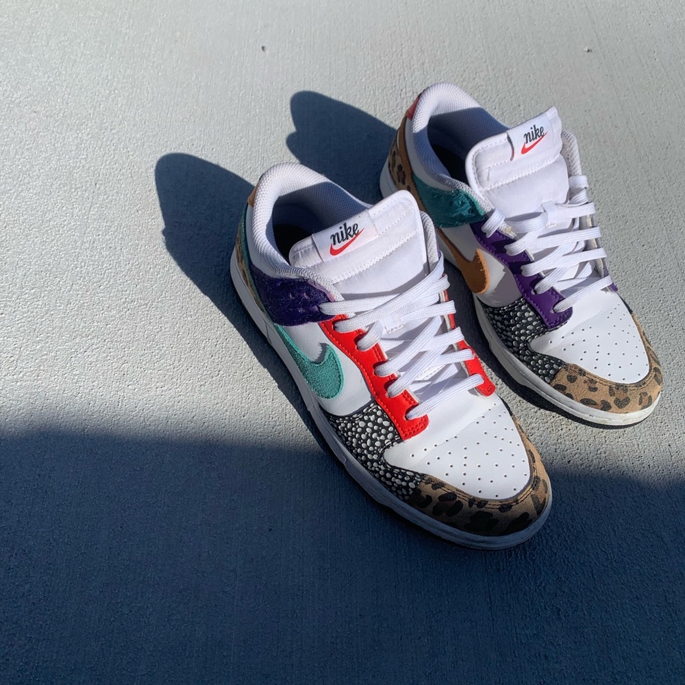 Safari dunks woman’s size 10 size 8.5 in men’s good condition send me offers!